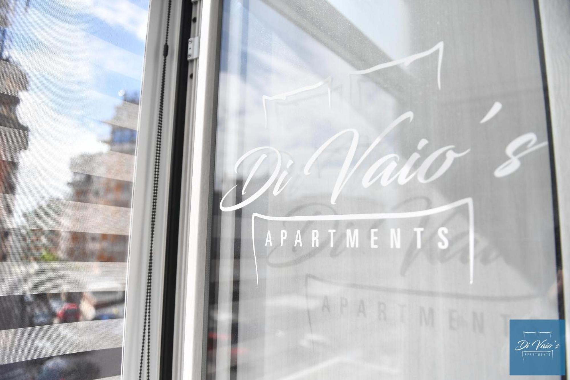 Di Vaio'S Apartments Naples Luaran gambar