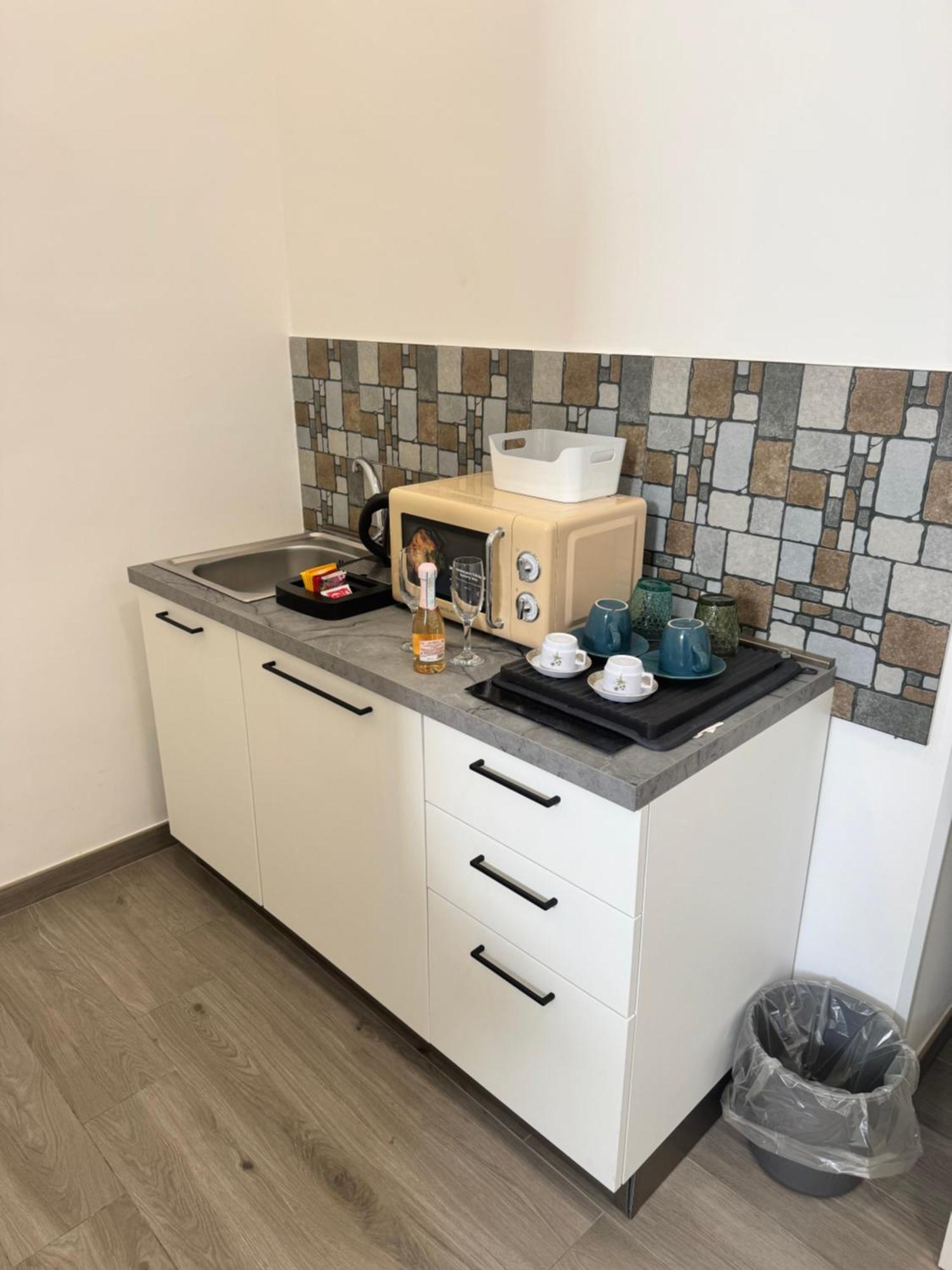 Di Vaio'S Apartments Naples Luaran gambar